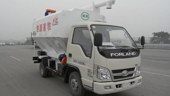 小型散裝飼料運輸車 小型散裝飼料運輸車