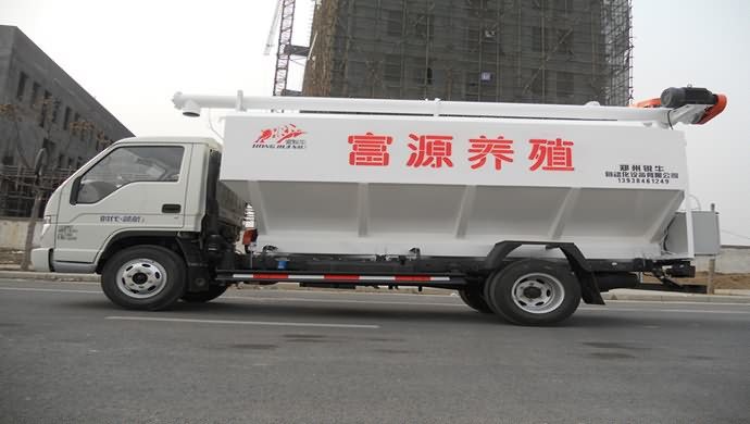 場內飼料轉運車 場內飼料轉運車